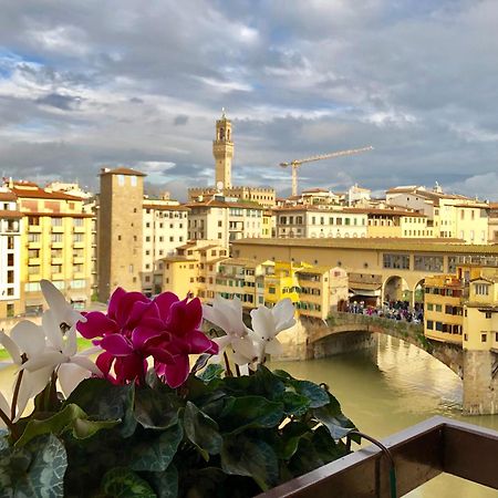 Ponte Vecchio View Luxury Apartment Флоренция Экстерьер фото